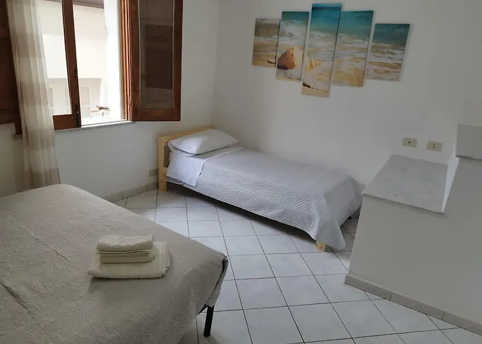 Cortile Maggiore * 切法卢