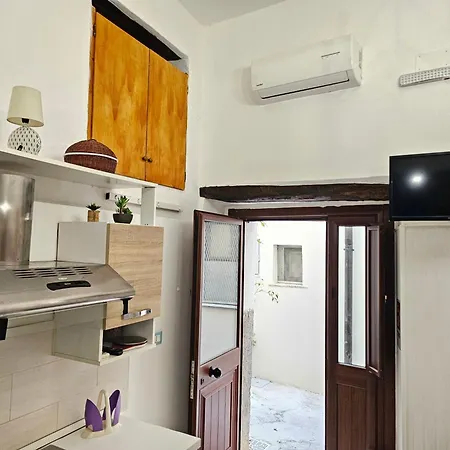 Cortile Maggiore * צ'פאלו